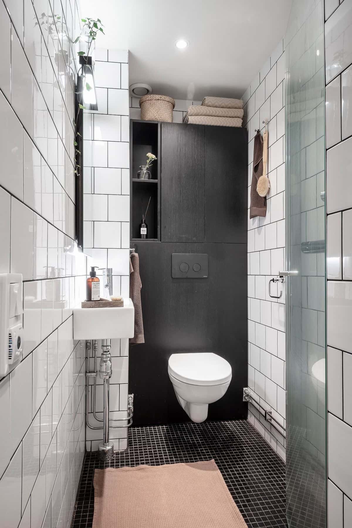 A Functional And Feminine Studio Bringing Romance in Living A Functional And Feminine Studio Bringing Romance in Living