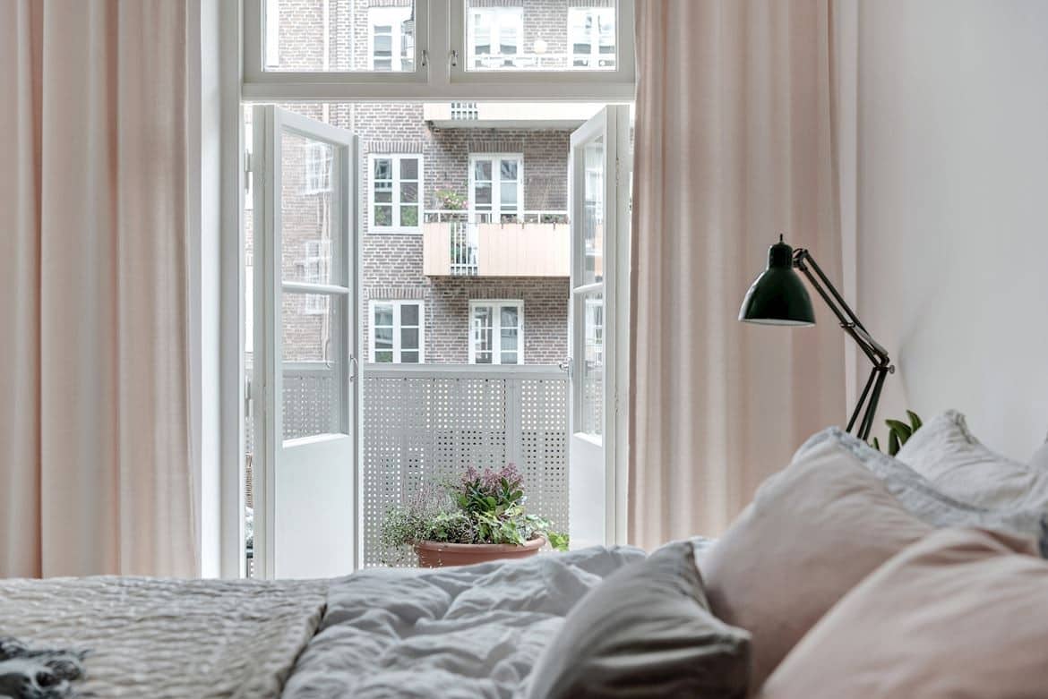 Harmonic Mint Color Dinning Room and Soft Earthy Tones for the Home of Your Dreams Harmonic Mint Color Dinning Room and Soft Earthy Tones for the Home of Your Dreams