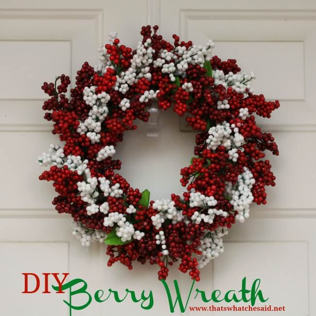 15 Stunning DIY Christmas Wreath & Centerpiece Ideas You'll Adore