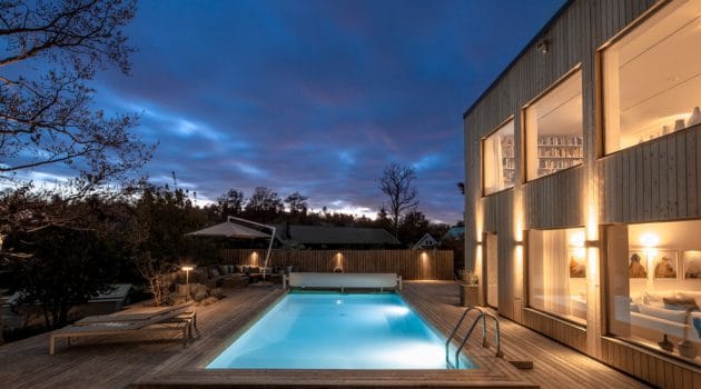16 Impressive Scandinavian Swimming Pool Designs For The Backyard