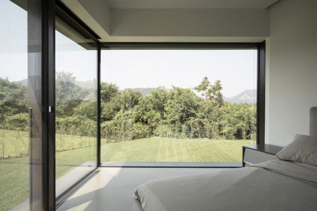 Claw House by Botticini + Facchinelli ARW in Cremignane, Italy