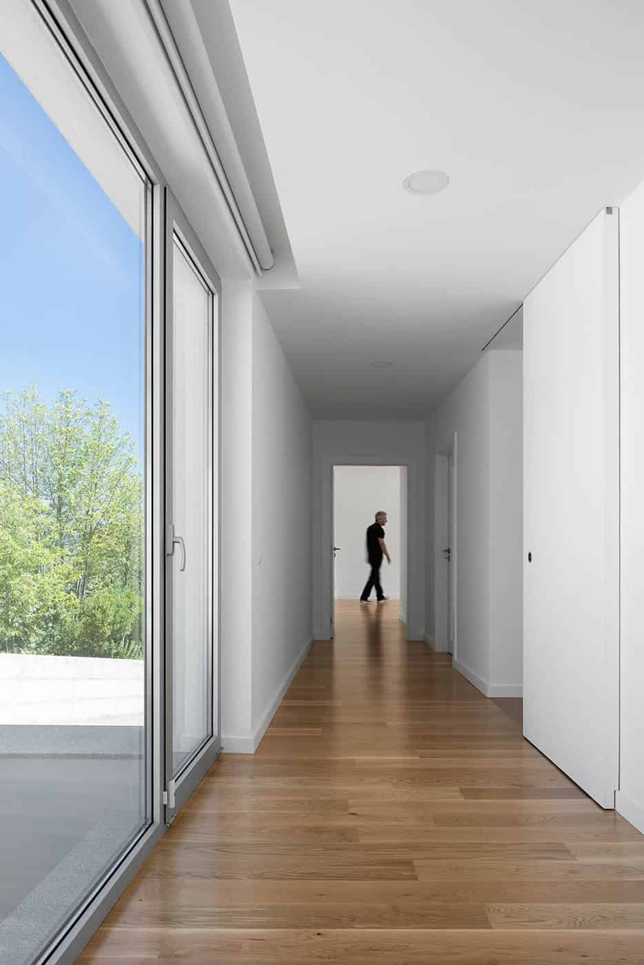 House in Lamego by Antonio Ildefonso Architect in Portugal House in Lamego by Antonio Ildefonso Architect in Portugal