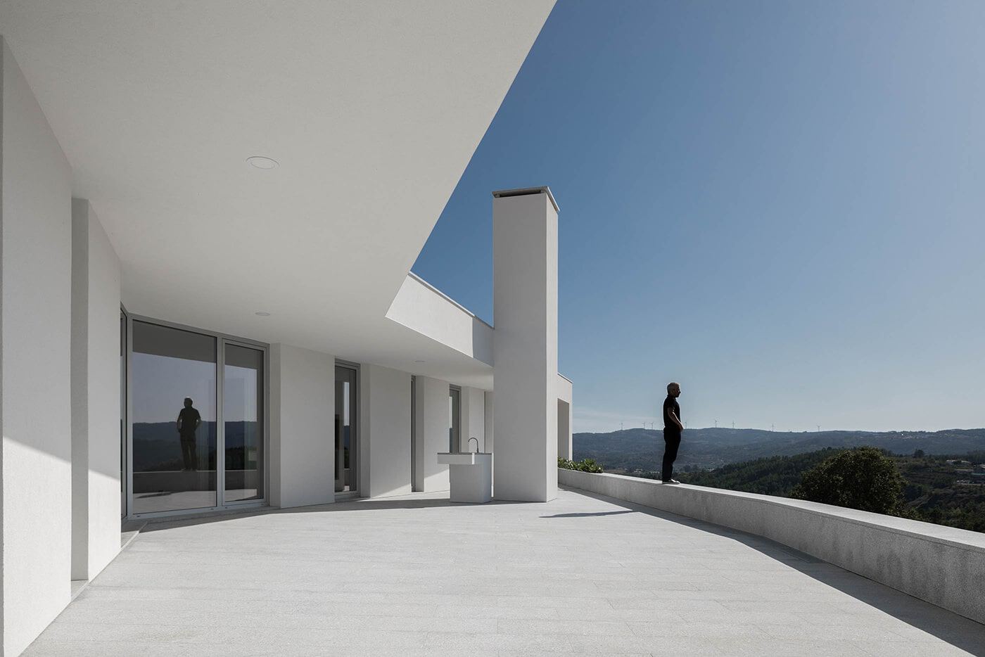 House in Lamego by Antonio Ildefonso Architect in Portugal House in Lamego by Antonio Ildefonso Architect in Portugal