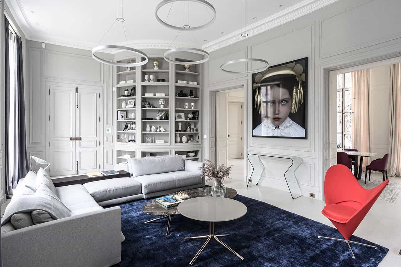Modern Meets Traditional in This Paris Home Modern Meets Traditional in This Paris Home
