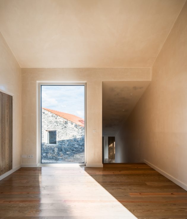 SO House by PHYD Arquitectura in Porto de Mos, Portugal