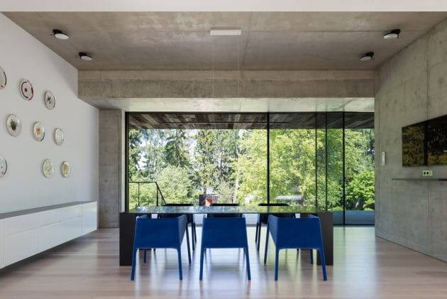 Villa TX House by ZUN Architecture and Design in Moscow, Russia