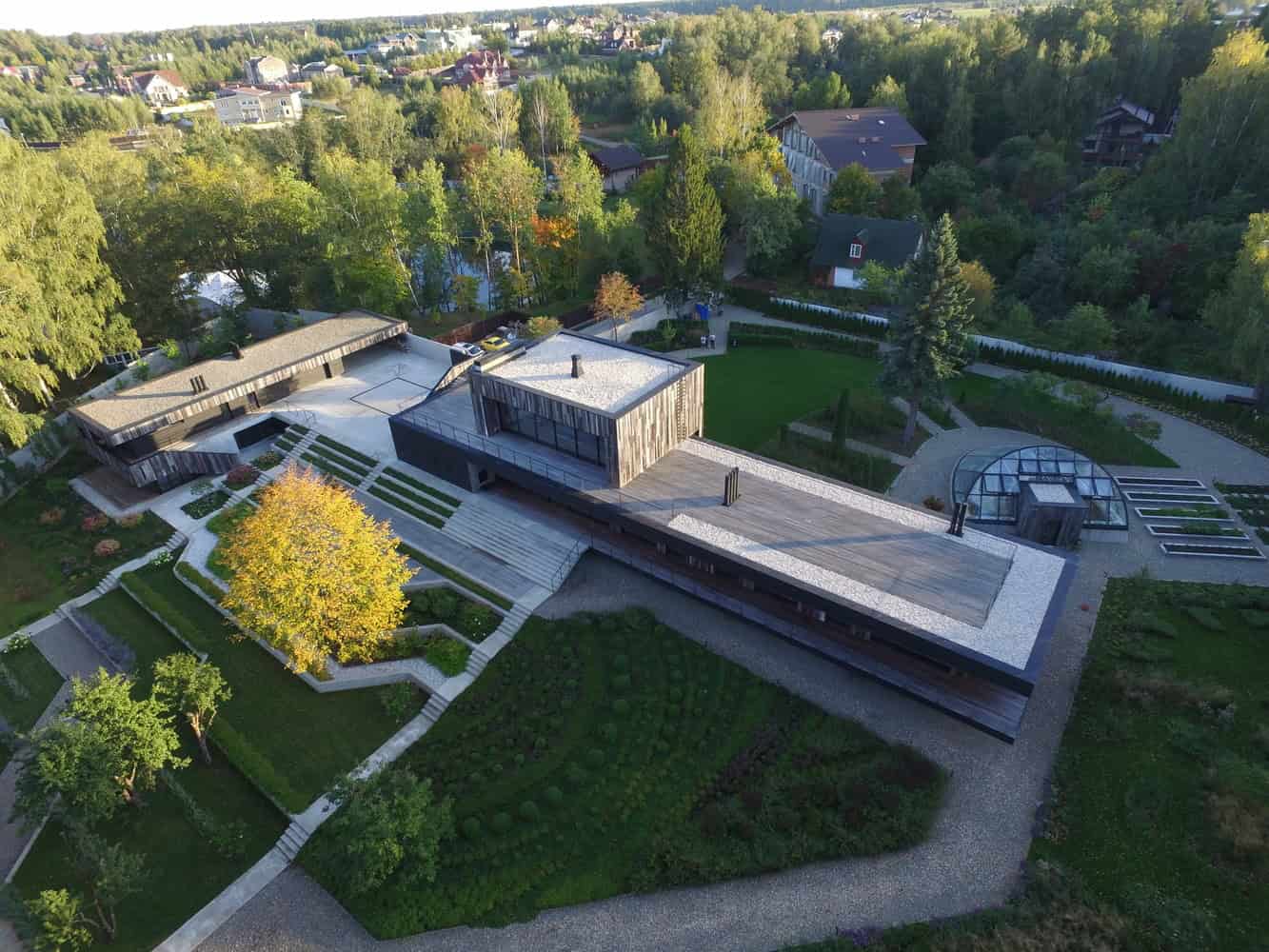 Villa TX House by ZUN Architecture and Design in Moscow, Russia Villa TX House by ZUN Architecture and Design in Moscow, Russia