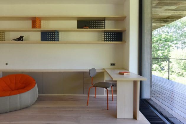 Villa TX House by ZUN Architecture and Design in Moscow, Russia