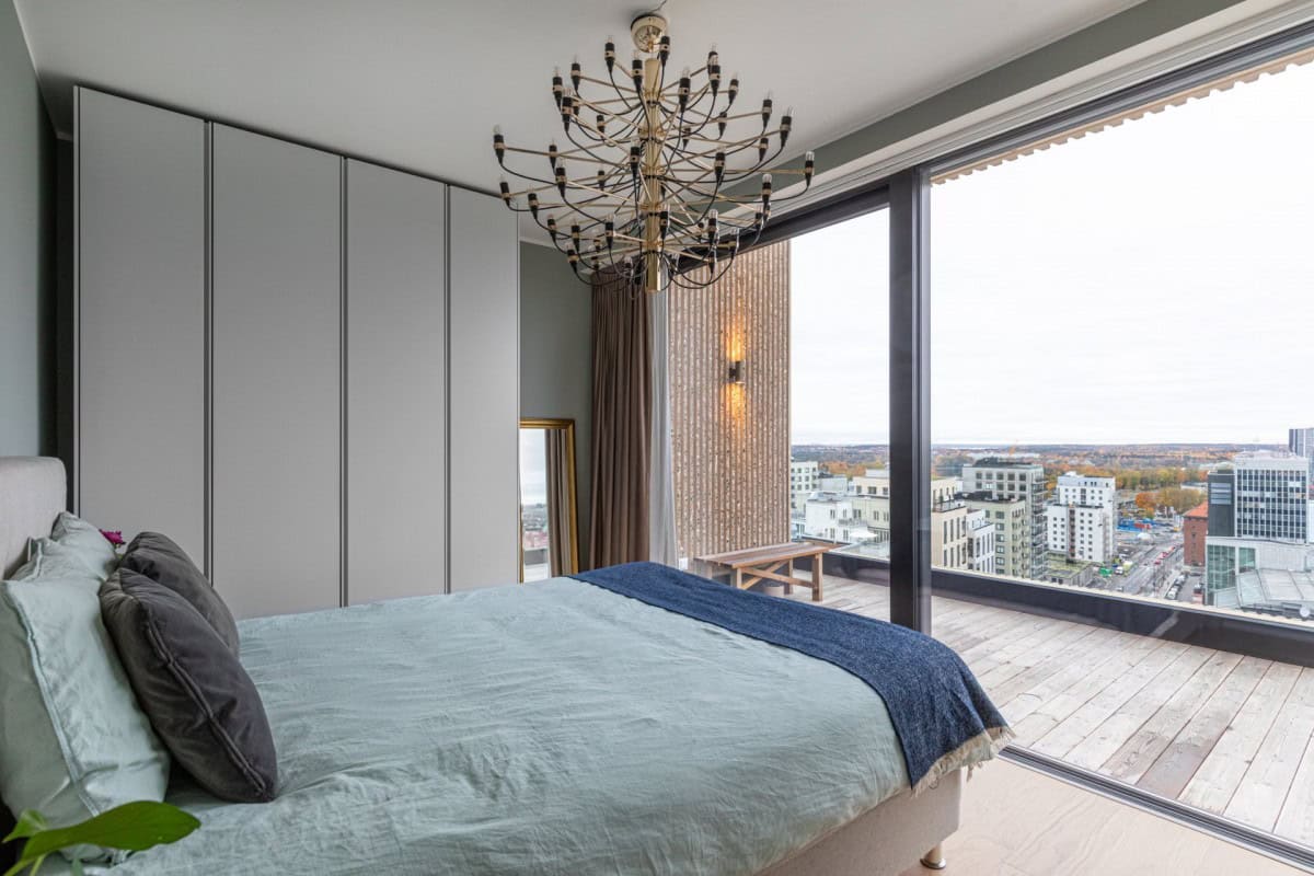 Stunning Apartment Overlooking Stockholm Stunning Apartment Overlooking Stockholm