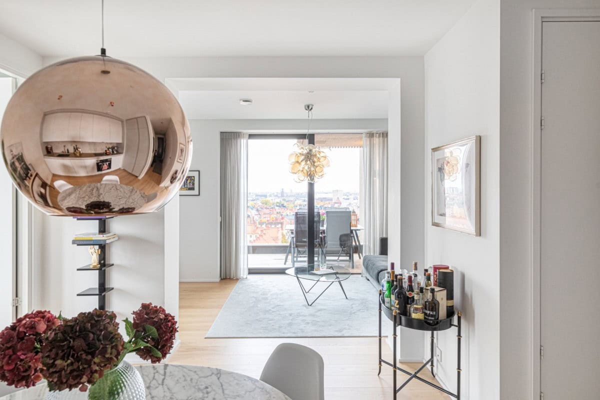 Stunning Apartment Overlooking Stockholm Stunning Apartment Overlooking Stockholm