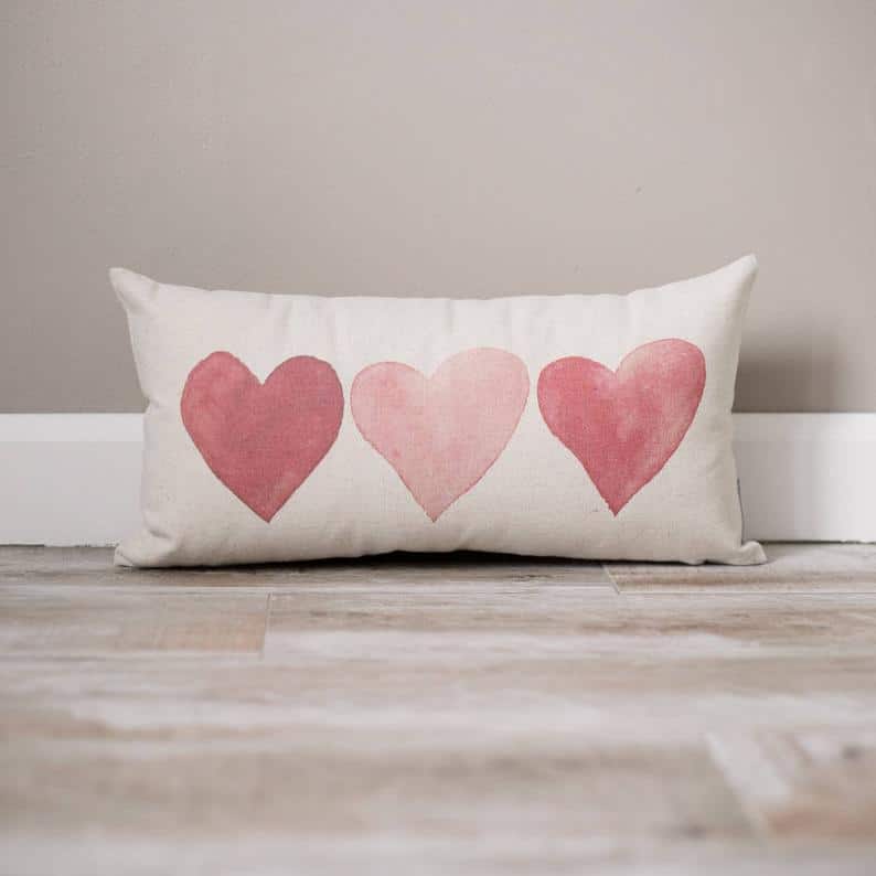 17 Adorable Valentine's Day Pillow And Cover Designs To Gift