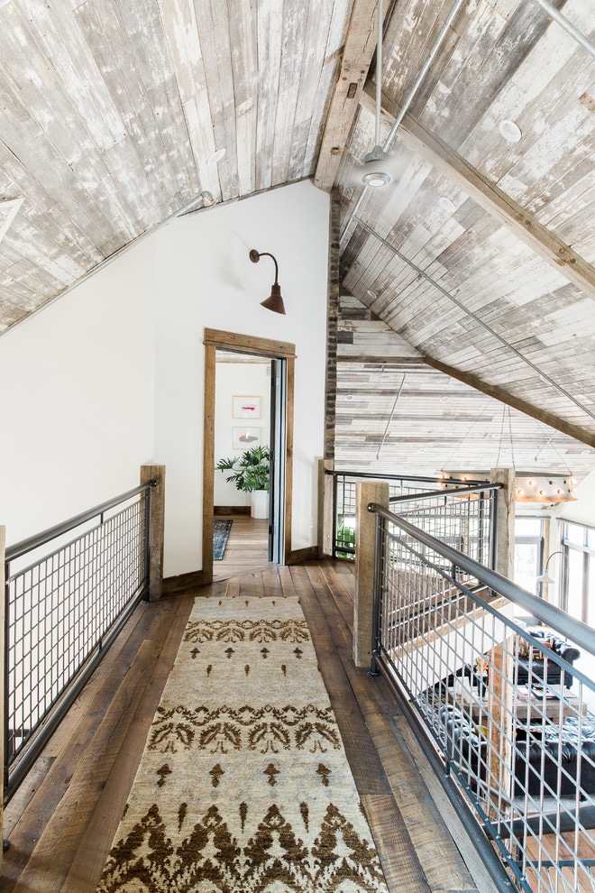 18 Spectacular Rustic Hallway Designs That Will Thrill You