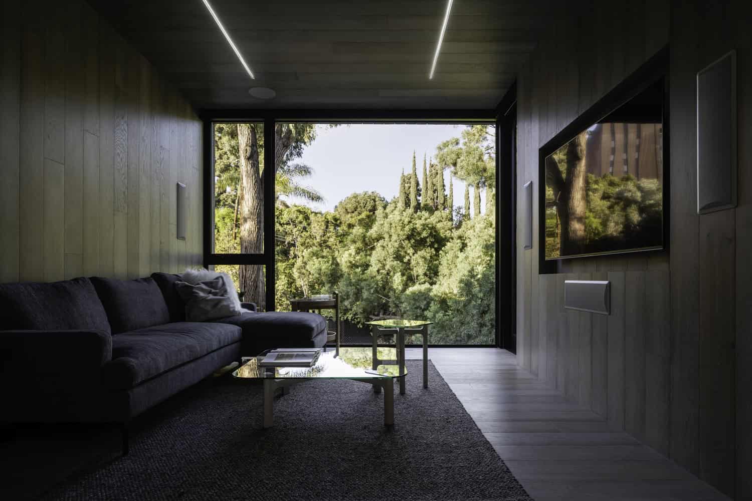 Bridge House LA by Dan Brunn Architecture in Los Angeles, California Bridge House LA by Dan Brunn Architecture in Los Angeles, California