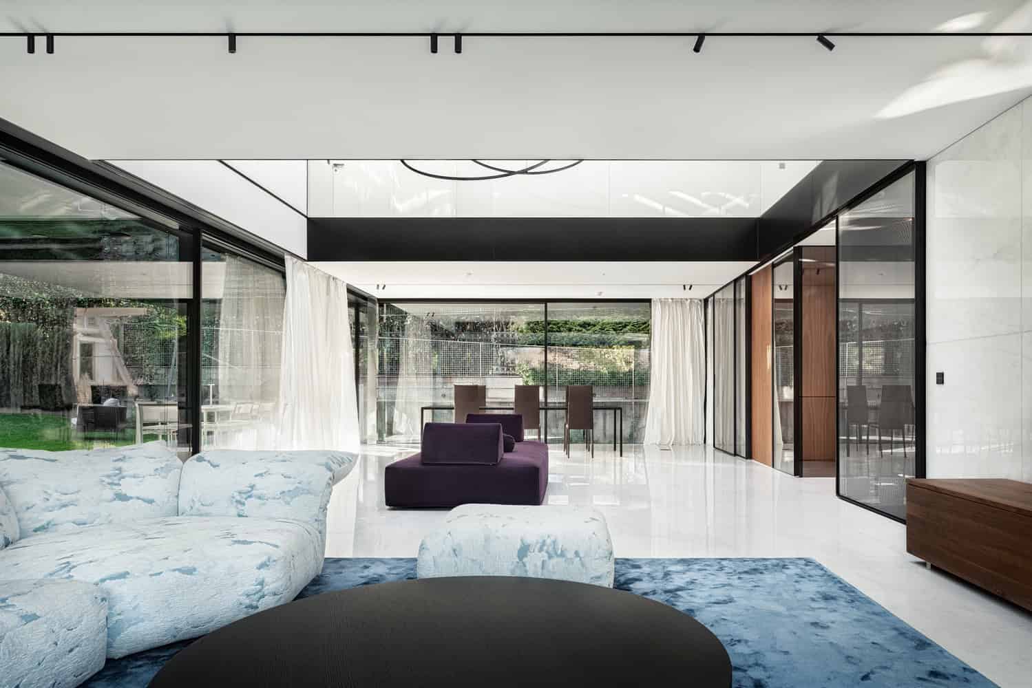 Eclipse House by I/O Architects in Sofia, Bulgaria Eclipse House by I/O Architects in Sofia, Bulgaria