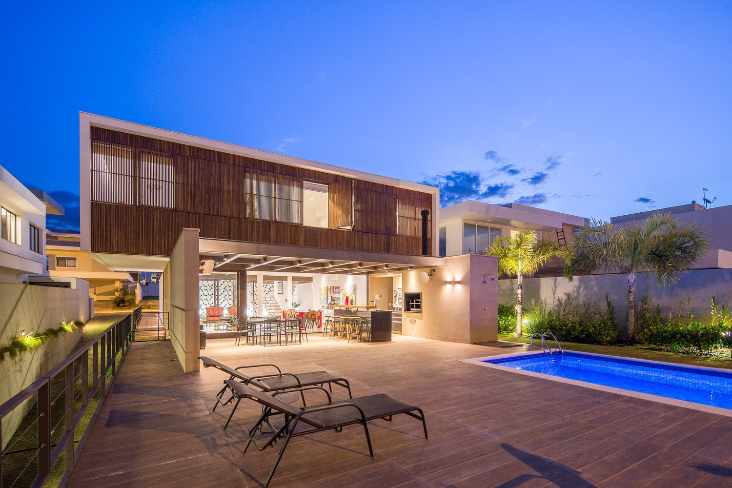 LA House by Esquadra Arquitetos + Yi Arquitetos in Brasilia, Brazil LA House by Esquadra Arquitetos + Yi Arquitetos in Brasilia, Brazil