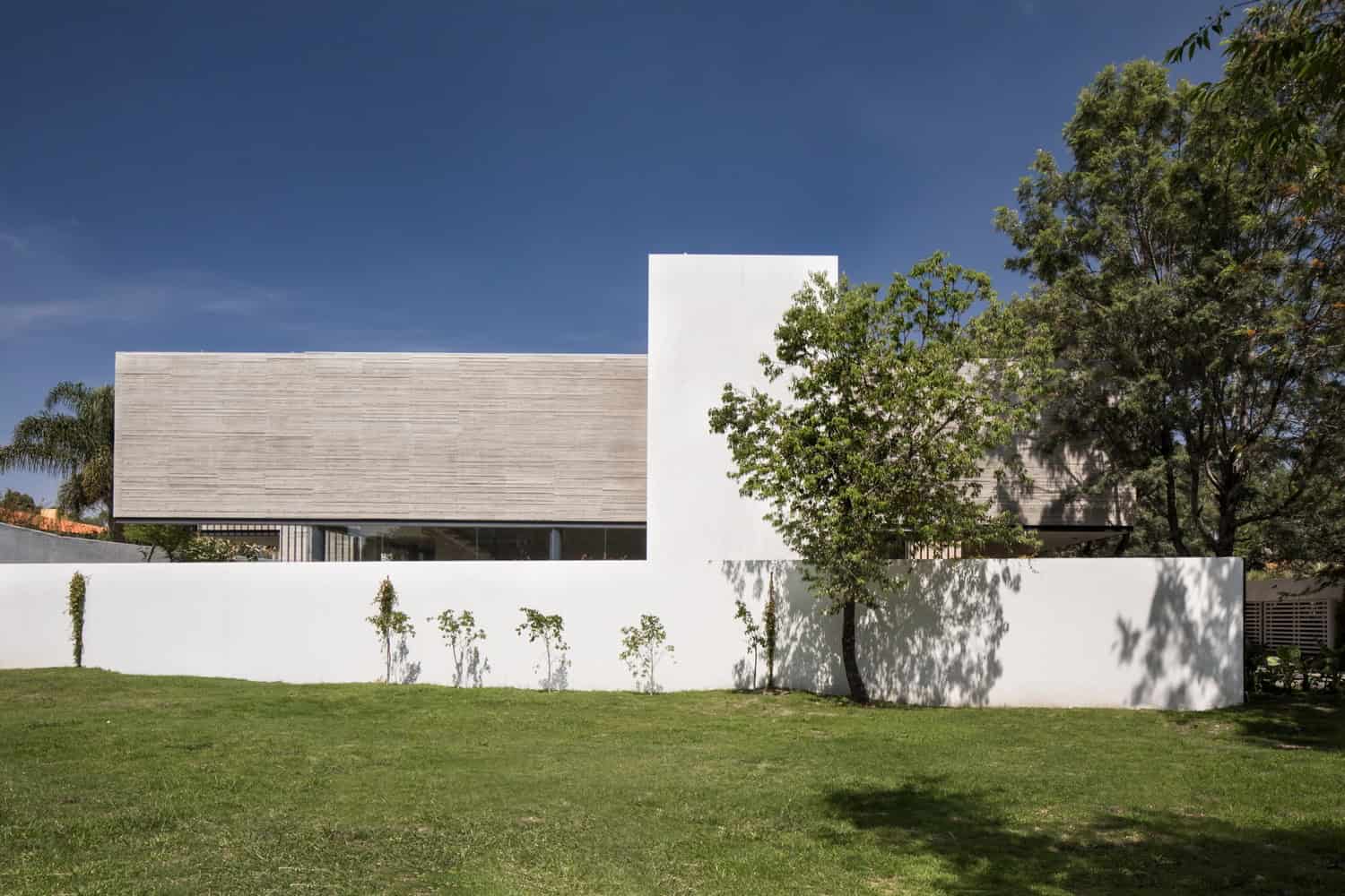 Puebla House by RDLP Architects in Puebla de Zaragoza, Mexico Puebla House by RDLP Architects in Puebla de Zaragoza, Mexico