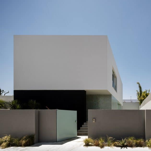Villa Agava by Driss Kettani in Casablanca, Morocco
