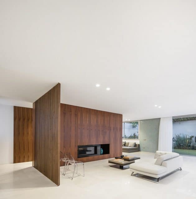 Villa Agava by Driss Kettani in Casablanca, Morocco