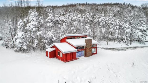 Take a Look at This Bright Red '70s Ski House in NY