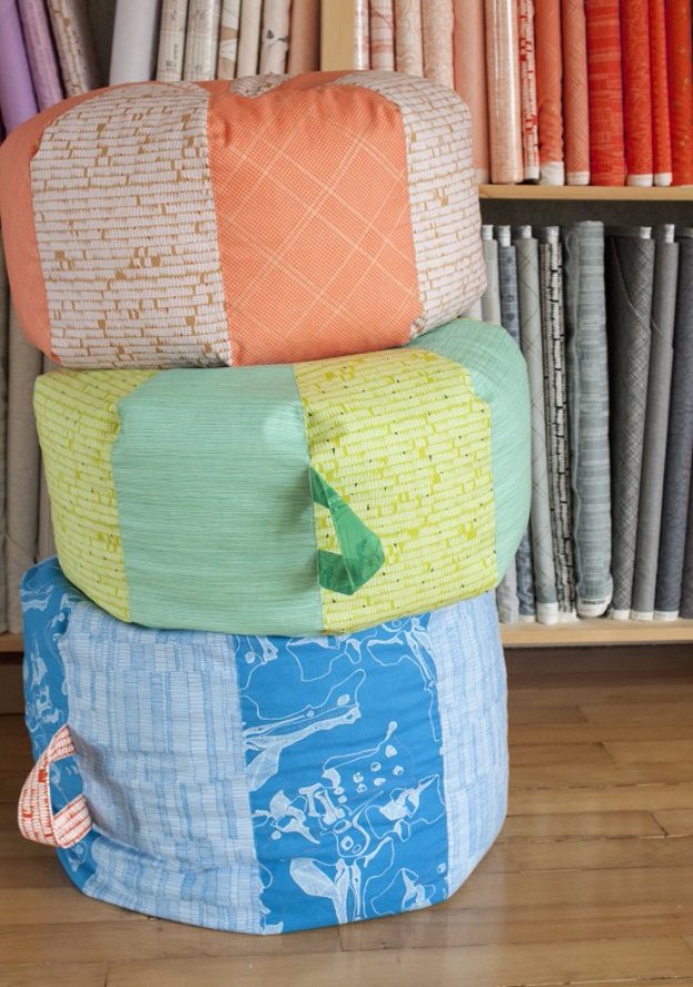 15 Amazing DIY Floor Pouf Projects For That Cozy Corner Of Your Home