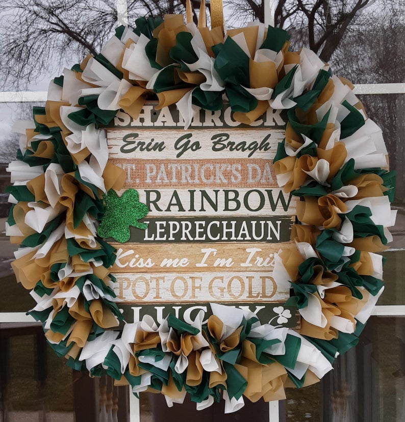 16 Wonderful St. Patrick's Day Wreath Designs That Will Bring You Luck
