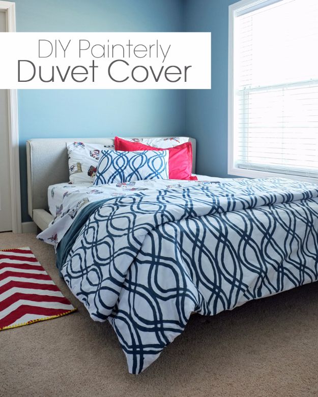 17 Charming DIY Duvet Ideas For Your Bedroom