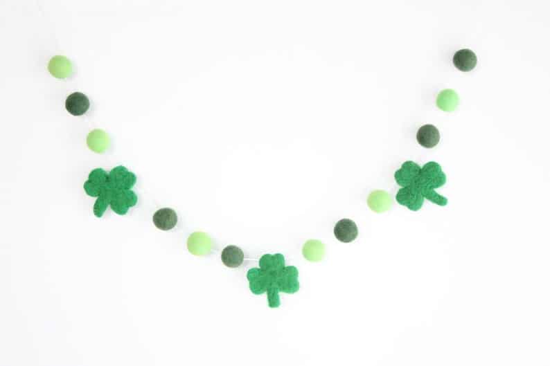 17 Enchanting St. Patrick's Day Garland Ideas For Your Irish Corner
