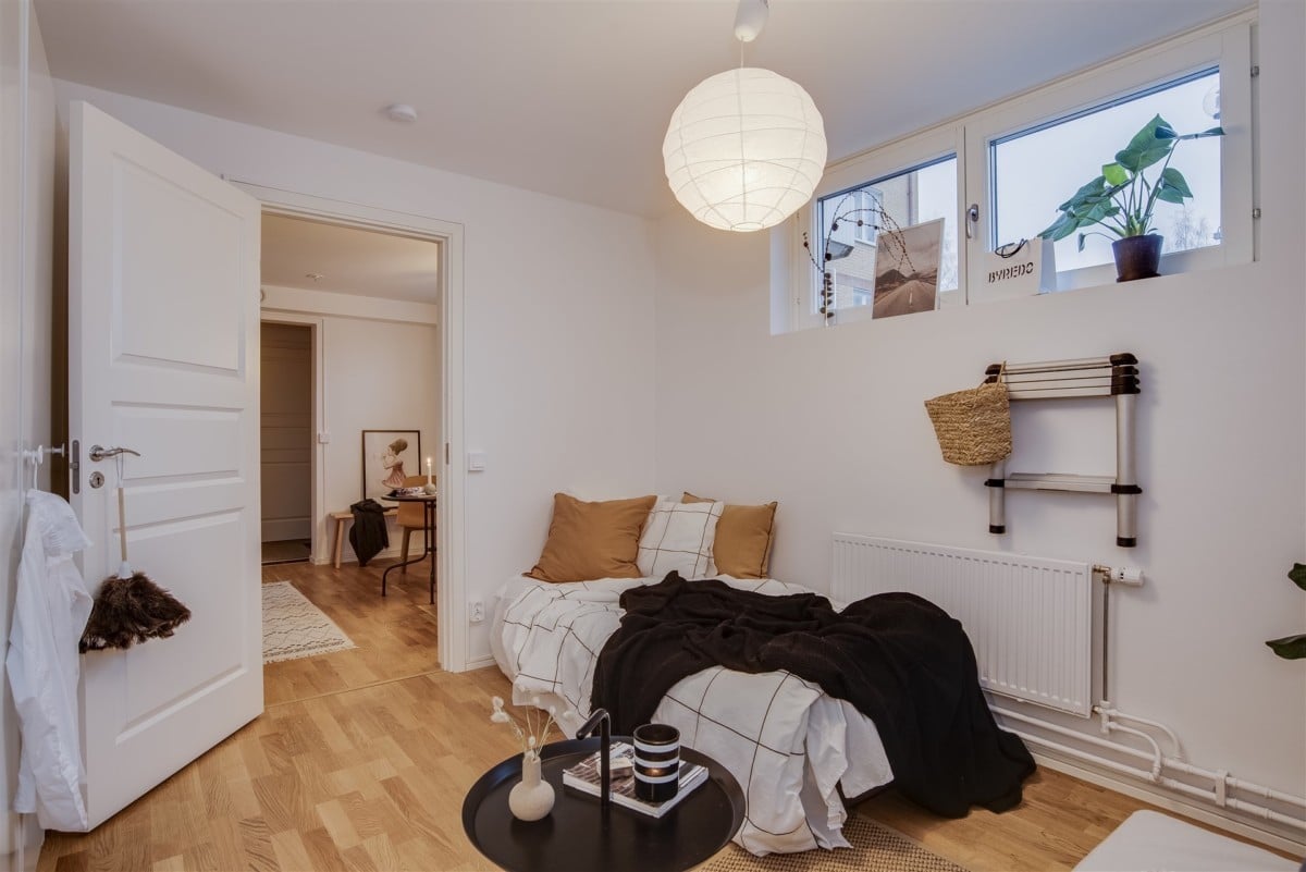 The Perfect Basement Apartment The Perfect Basement Apartment