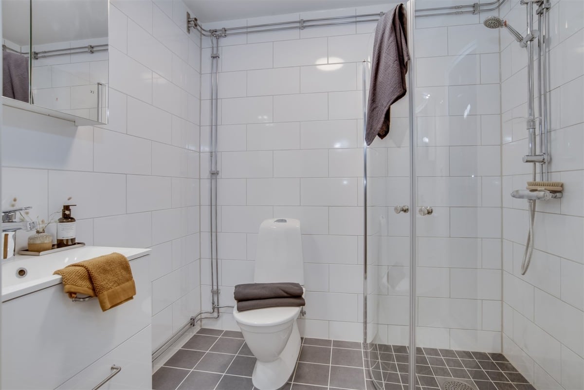 The Perfect Basement Apartment The Perfect Basement Apartment