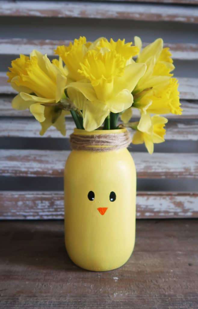 13. DIY Easter Chick Mason Jar Vase 13. DIY Easter Chick Mason Jar Vase