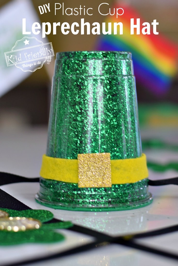 17 Super Cool St. Patrick's Day Home Decor Ideas That Are Super Easy To