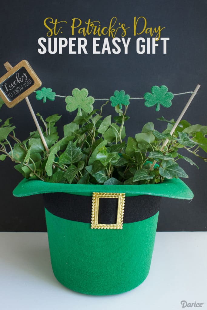 17 Super Cool St. Patrick's Day Home Decor Ideas That Are Super Easy To