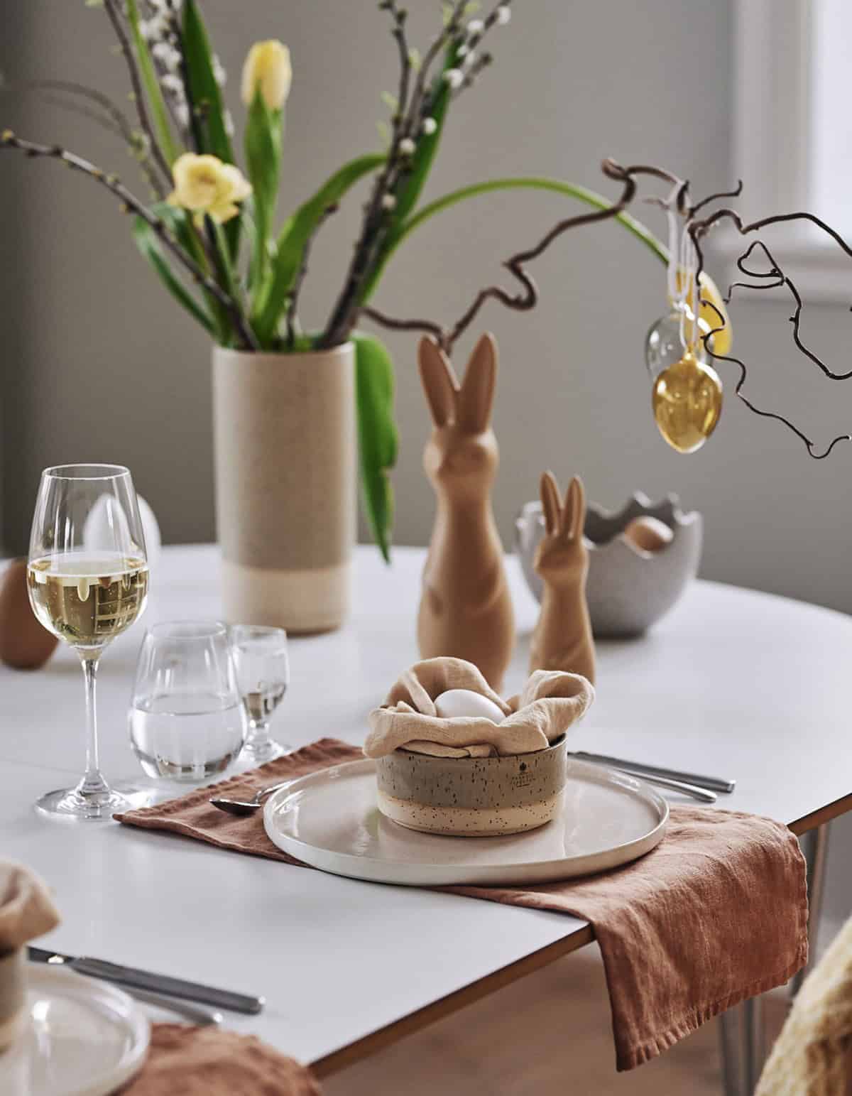 Easter Table Decoration Ideas Easter Table Decoration Ideas
