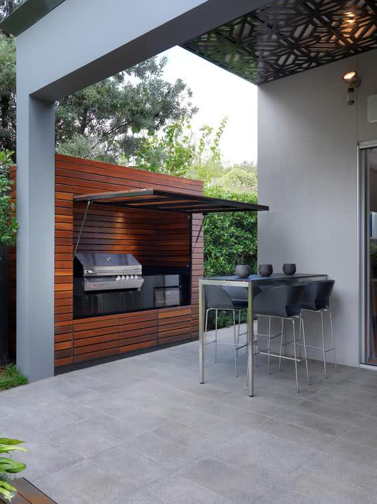 6 Decorated Environments with Barbecue Area
