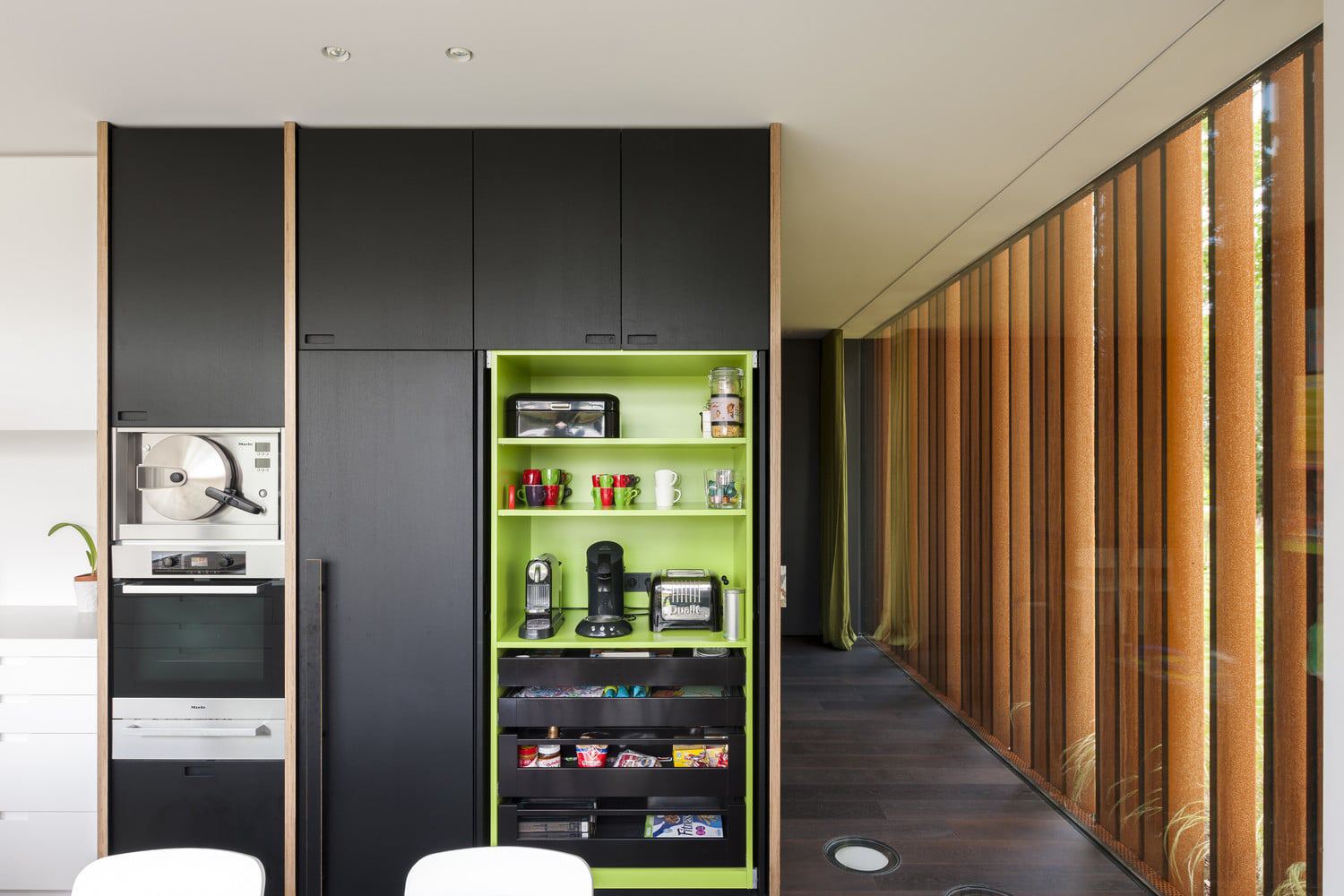 Corten House by DMOA Architecten in Kontich, Belgium Corten House by DMOA Architecten in Kontich, Belgium