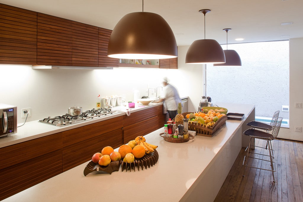 House 6 by Studio MK27: A Contemporary Reinterpretation of the Brazilian Veranda House 6 by Studio MK27: A Contemporary Reinterpretation of the Brazilian Veranda