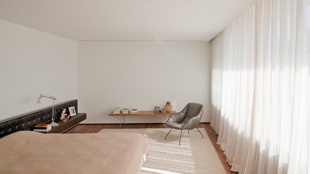 House 6 by Studio MK27: A Contemporary Reinterpretation of the Brazilian Veranda House 6 by Studio MK27: A Contemporary Reinterpretation of the Brazilian Veranda