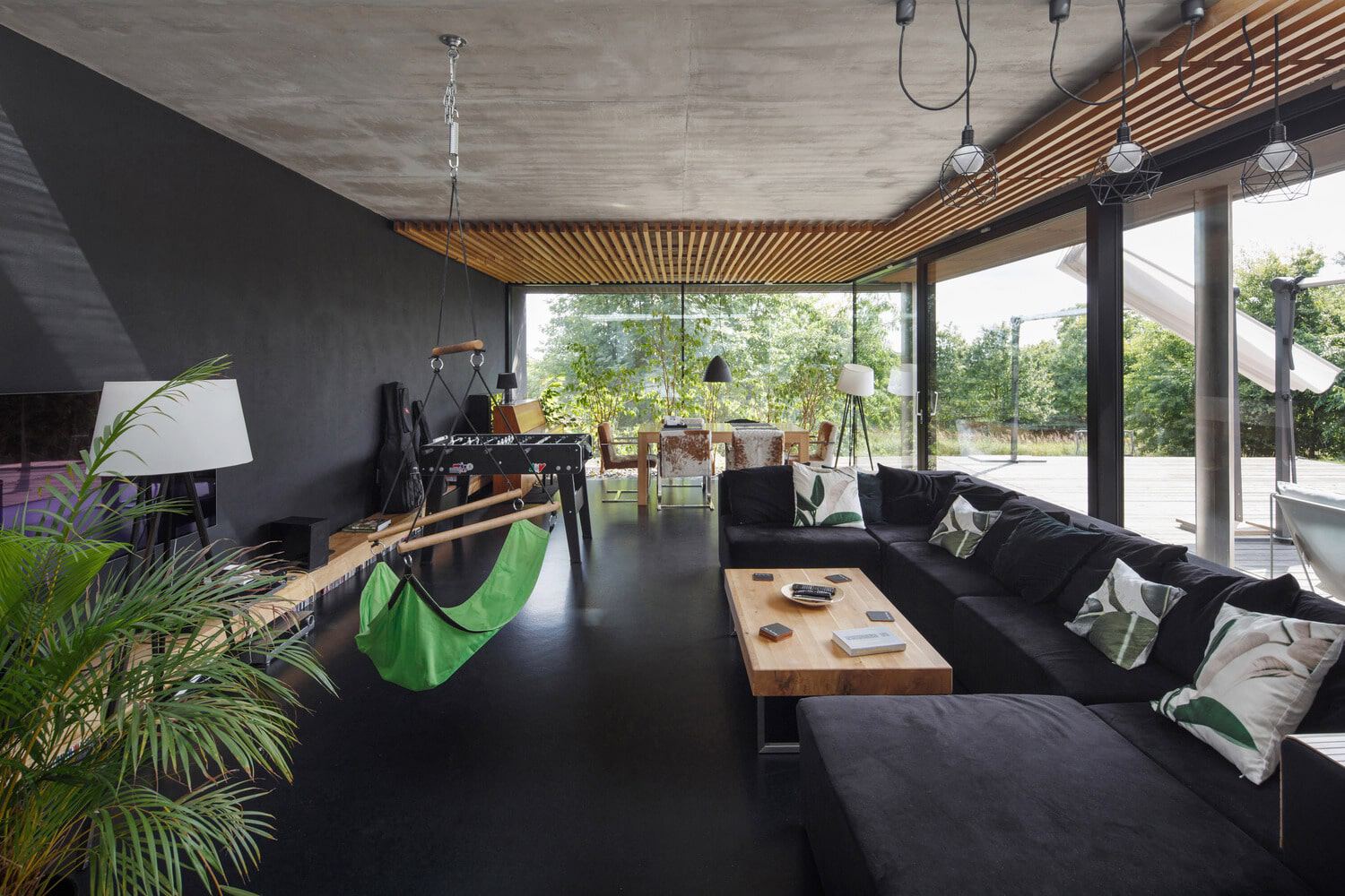 House with the Hole by RS + Robert Skitek in Mikolow, Poland House with the Hole by RS + Robert Skitek in Mikolow, Poland