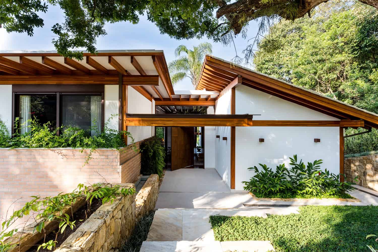 Ibiuna House MP by DT Estudio Near Sao Paulo, Brazil Ibiuna House MP by DT Estudio Near Sao Paulo, Brazil