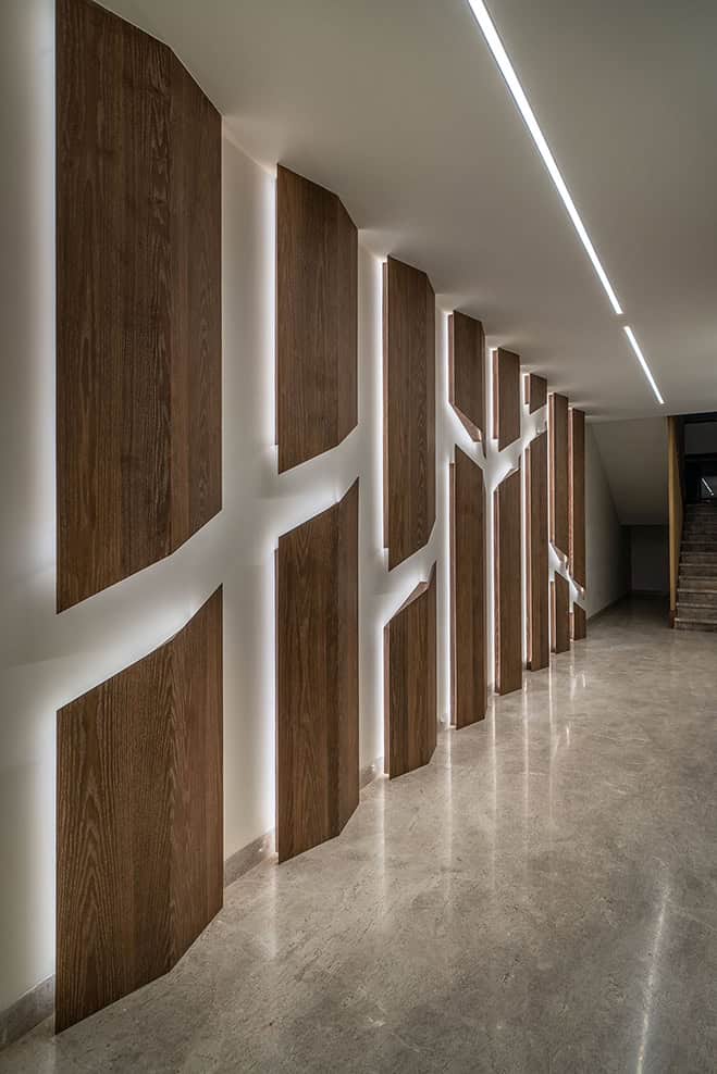 Overlapping Volumes Residence by Urban Zen in Banjara Hills, Hyderabad Overlapping Volumes Residence by Urban Zen in Banjara Hills, Hyderabad