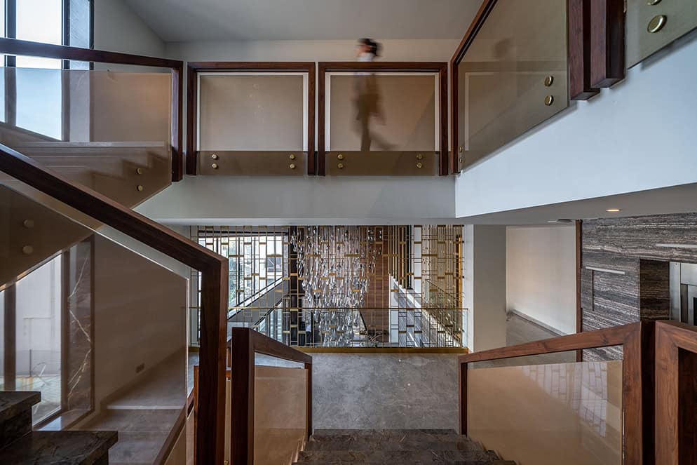 Overlapping Volumes Residence by Urban Zen in Banjara Hills, Hyderabad Overlapping Volumes Residence by Urban Zen in Banjara Hills, Hyderabad