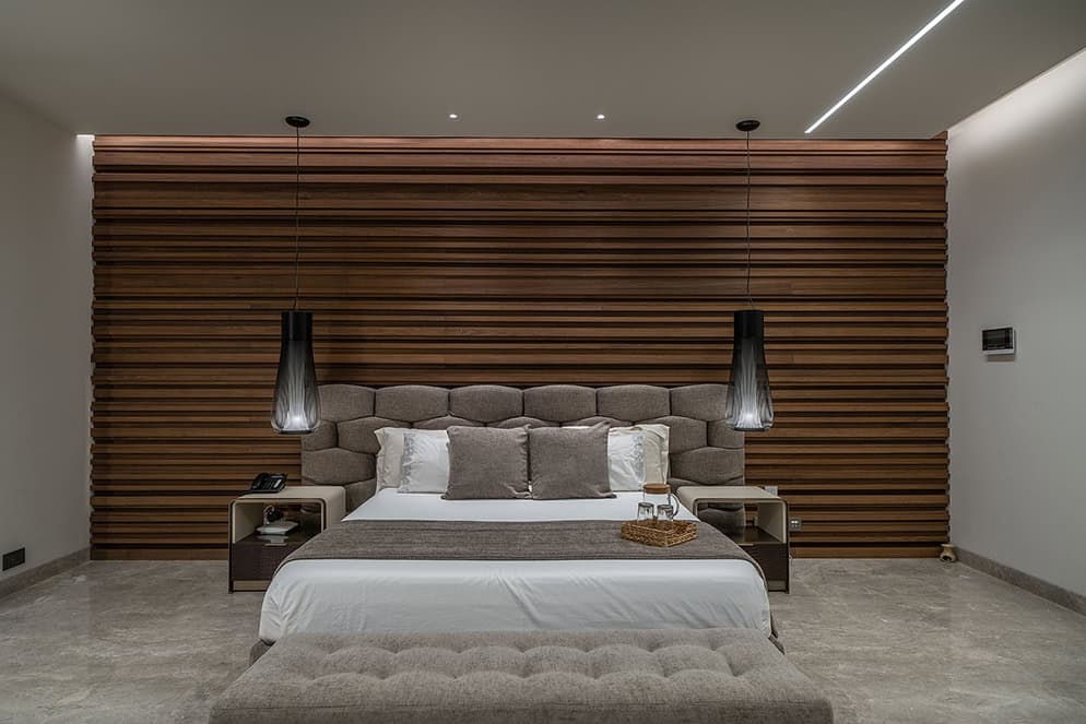 Overlapping Volumes Residence by Urban Zen in Banjara Hills, Hyderabad Overlapping Volumes Residence by Urban Zen in Banjara Hills, Hyderabad