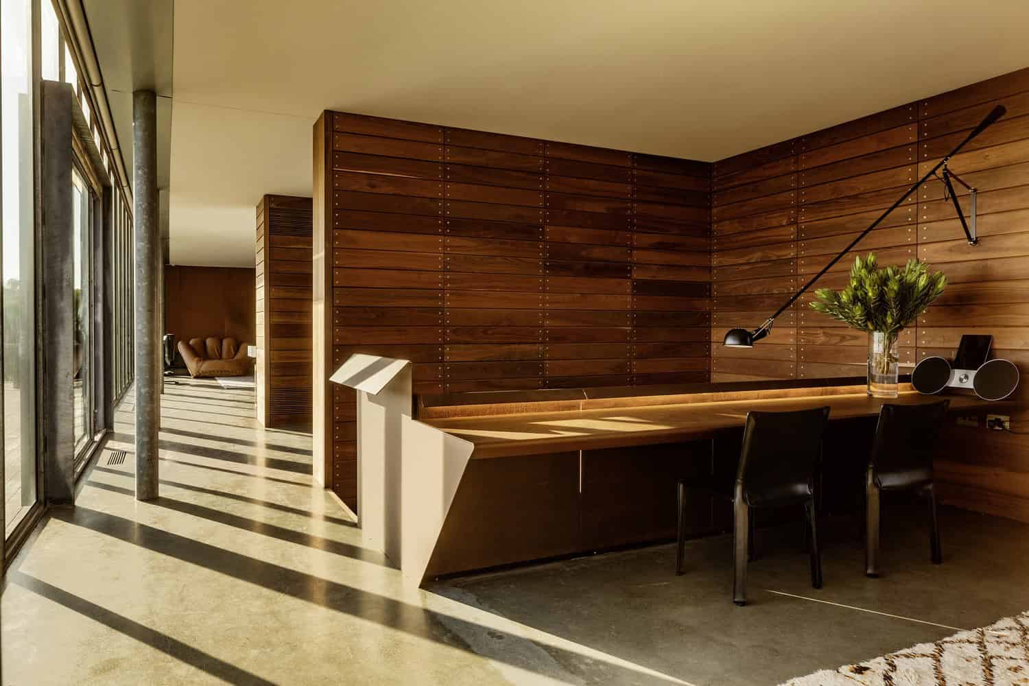 St. Andrews Beach Villa by Woods Bagot in Victoria, Australia St. Andrews Beach Villa by Woods Bagot in Victoria, Australia