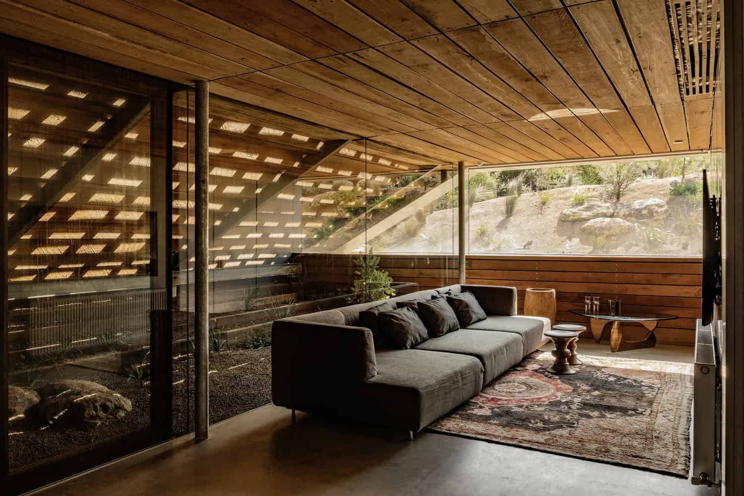 St. Andrews Beach Villa by Woods Bagot in Victoria, Australia St. Andrews Beach Villa by Woods Bagot in Victoria, Australia