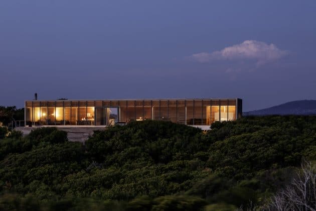 St. Andrews Beach Villa by Woods Bagot in Victoria, Australia