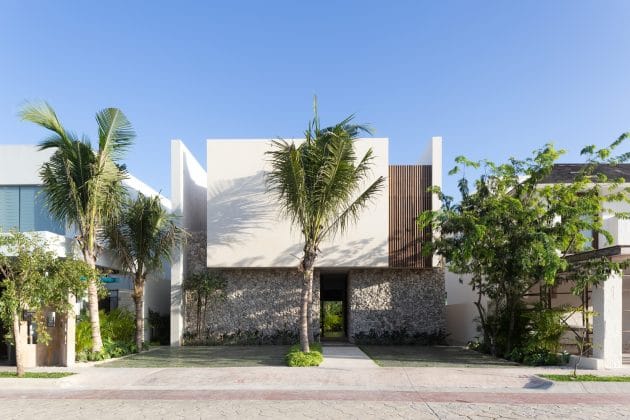 Venados 22 House by estudio AM Arquitectos in Cancun, Mexico