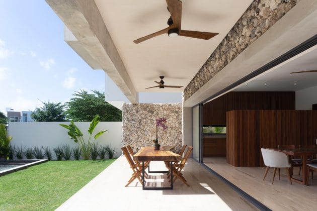Venados 22 House by estudio AM Arquitectos in Cancun, Mexico
