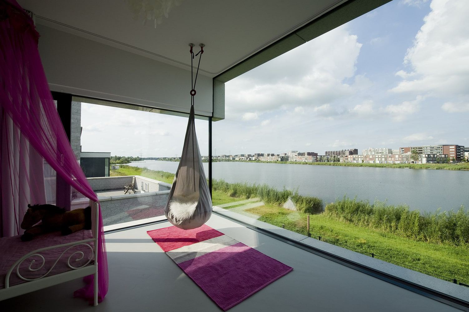 Villa S2 by MARC Architects in Amsterdam, The Netherlands Villa S2 by MARC Architects in Amsterdam, The Netherlands