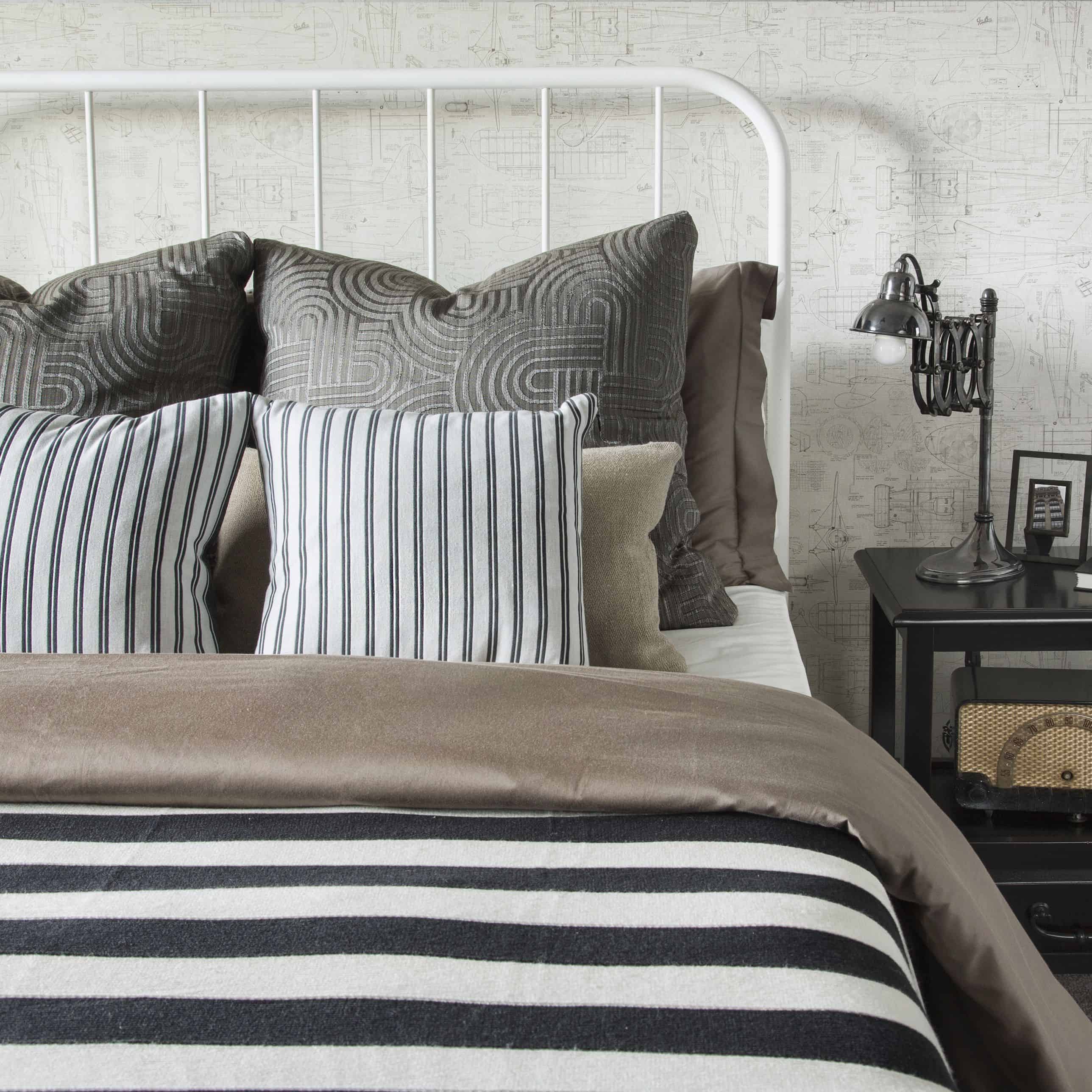 6 Bedroom Essentials For A Proper Night's Sleep