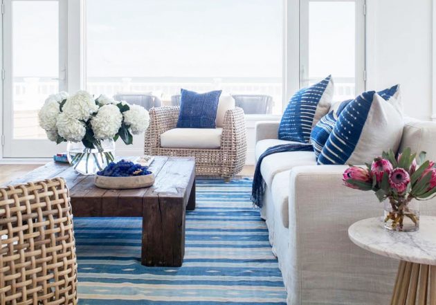 Are You Interested in Seaside Atmosphere in the Living Room?